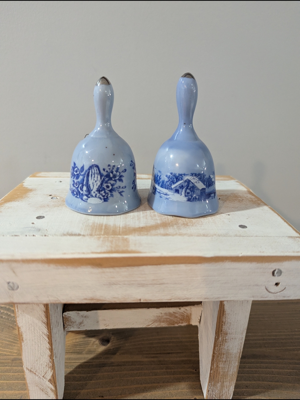 Spencer Gifts Porcelain Bell Lot (2) Christmas Scape & Praying Hands 1979 Taiwan